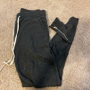 Aerie joggers